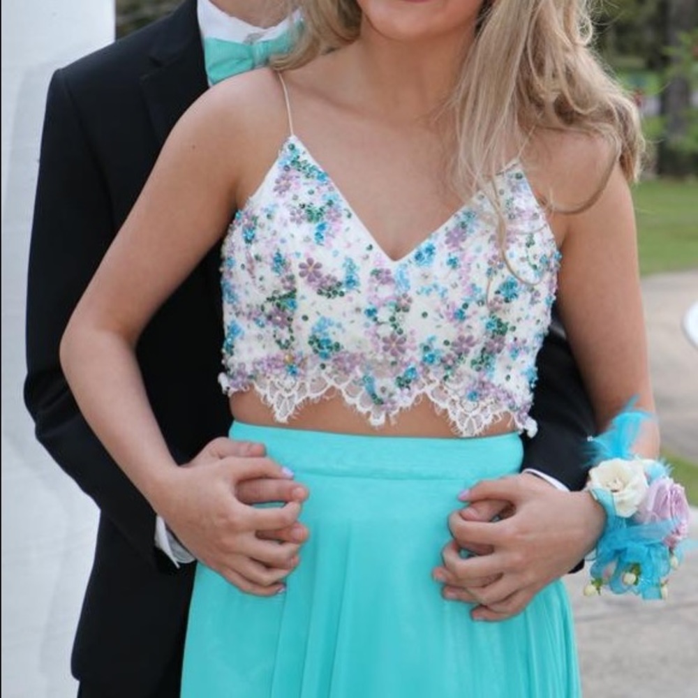 2 piece turquoise prom dress - Picture 5 of 6